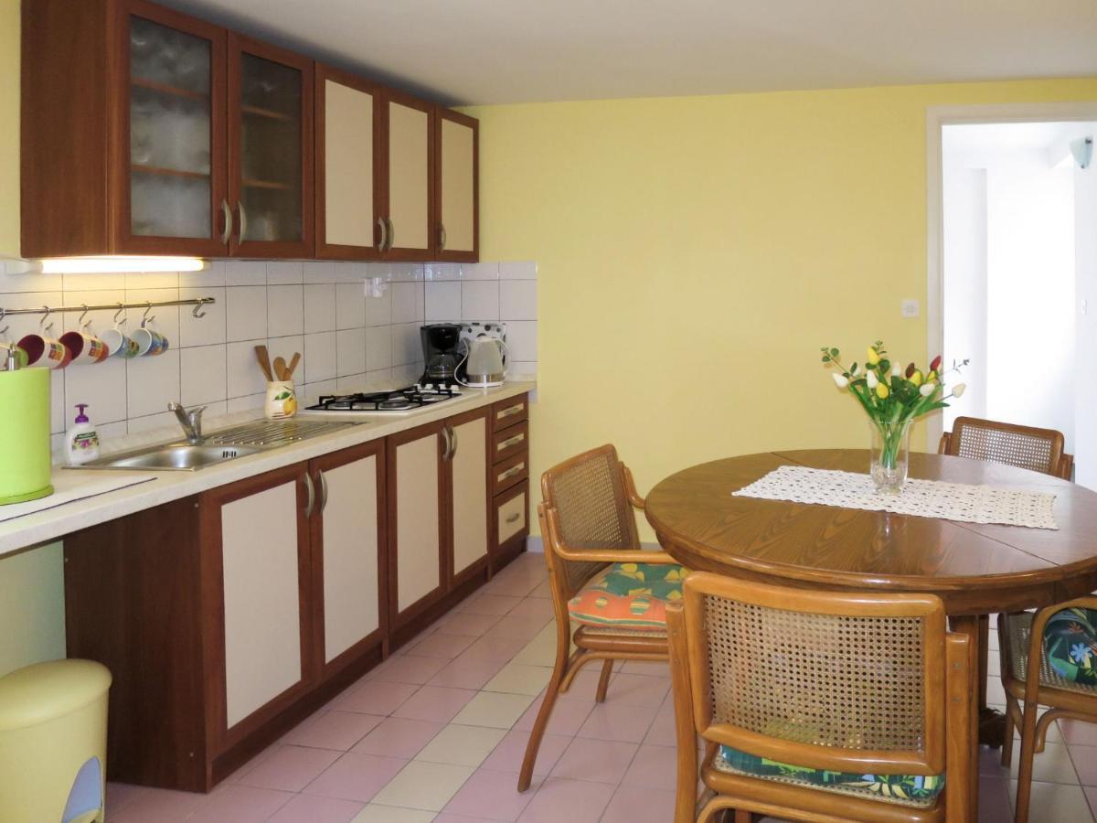 Apartment Catarina - Zad112 By Interhome Zadar Bagian luar foto