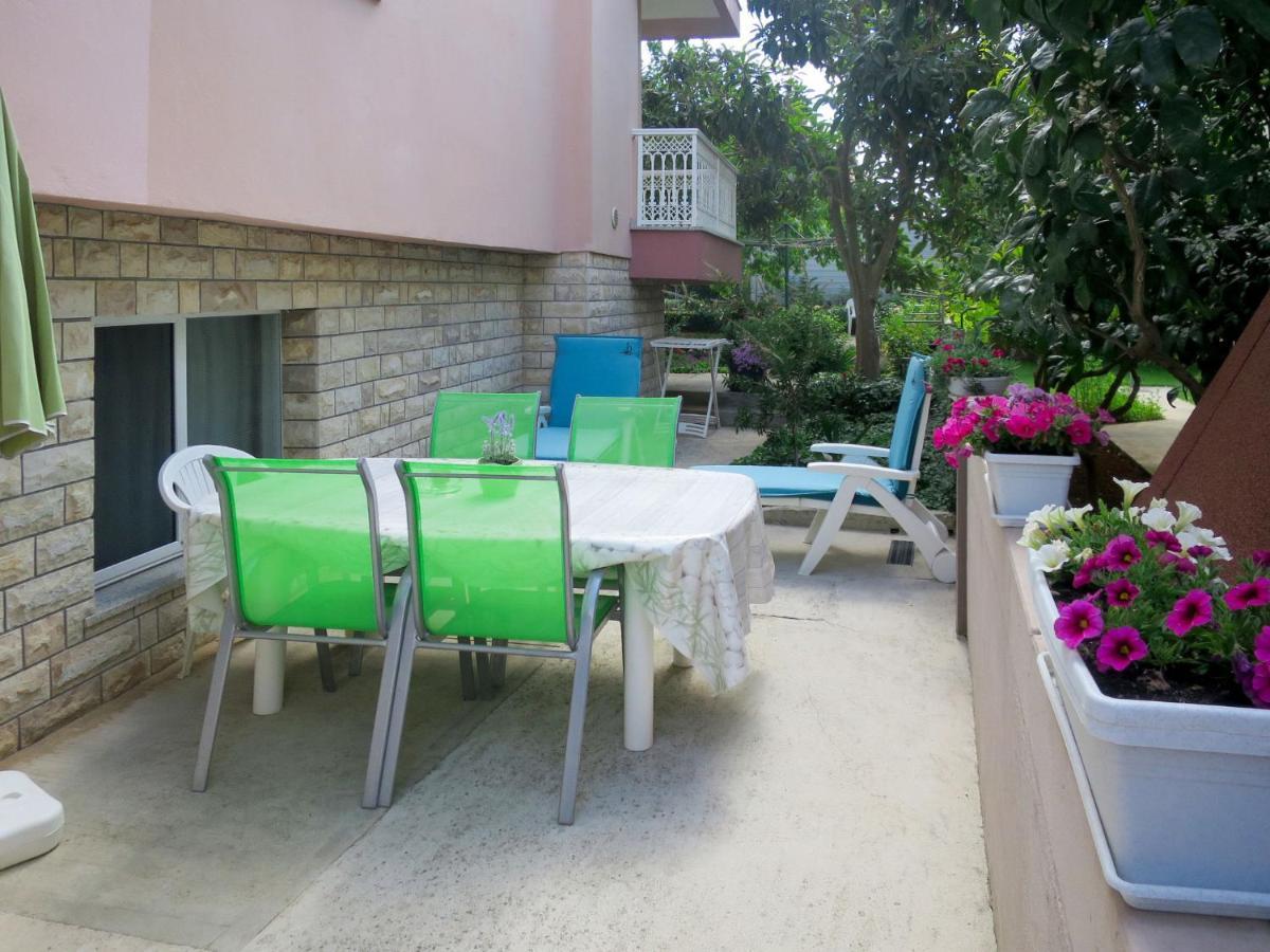 Apartment Catarina - Zad112 By Interhome Zadar Bagian luar foto